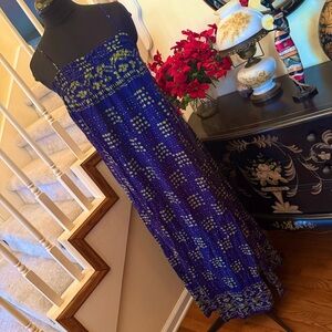 Elegant Blue and Yellow Maxi Dress